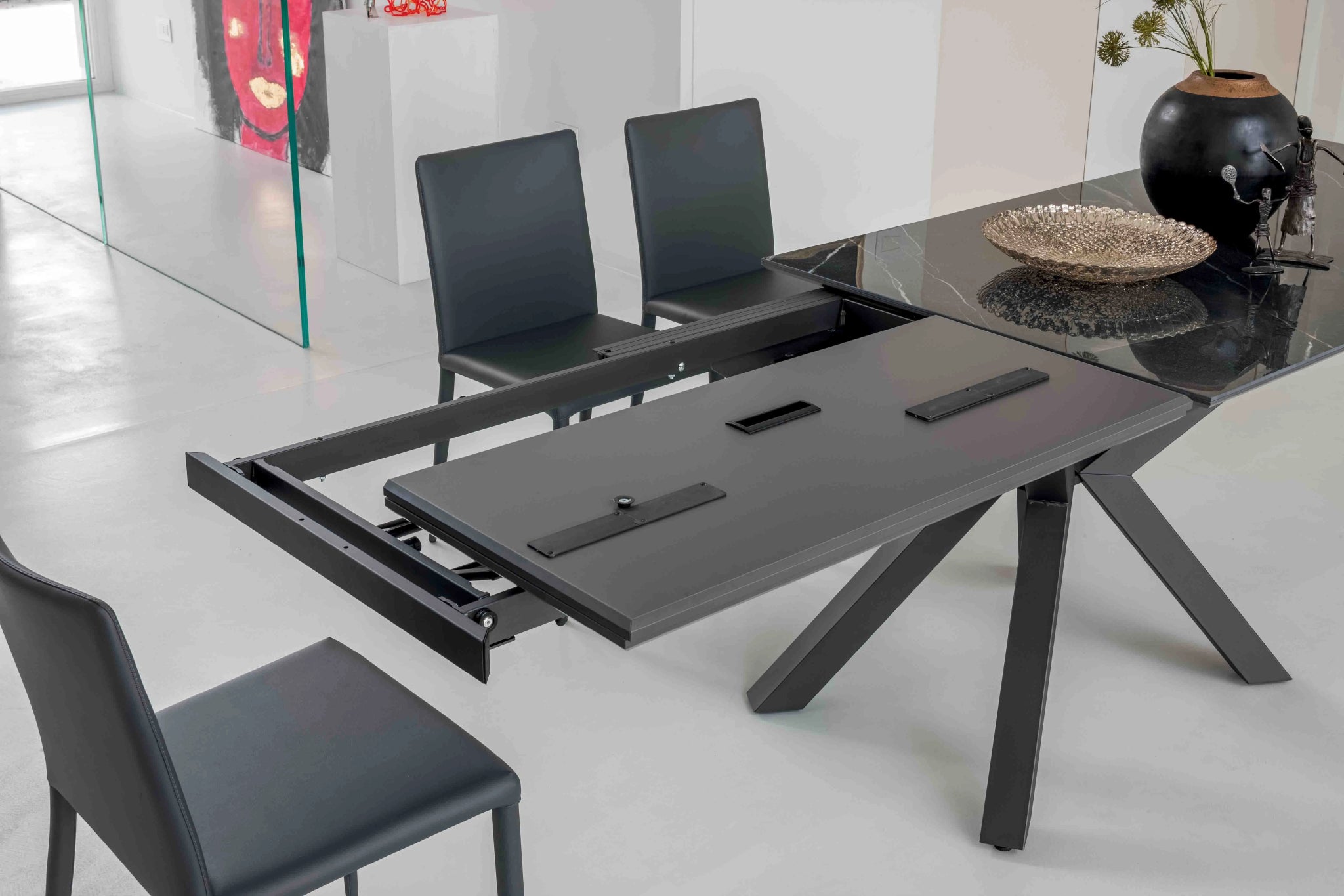 Dining table - Atlas - Extending Dining Table - Spaceman