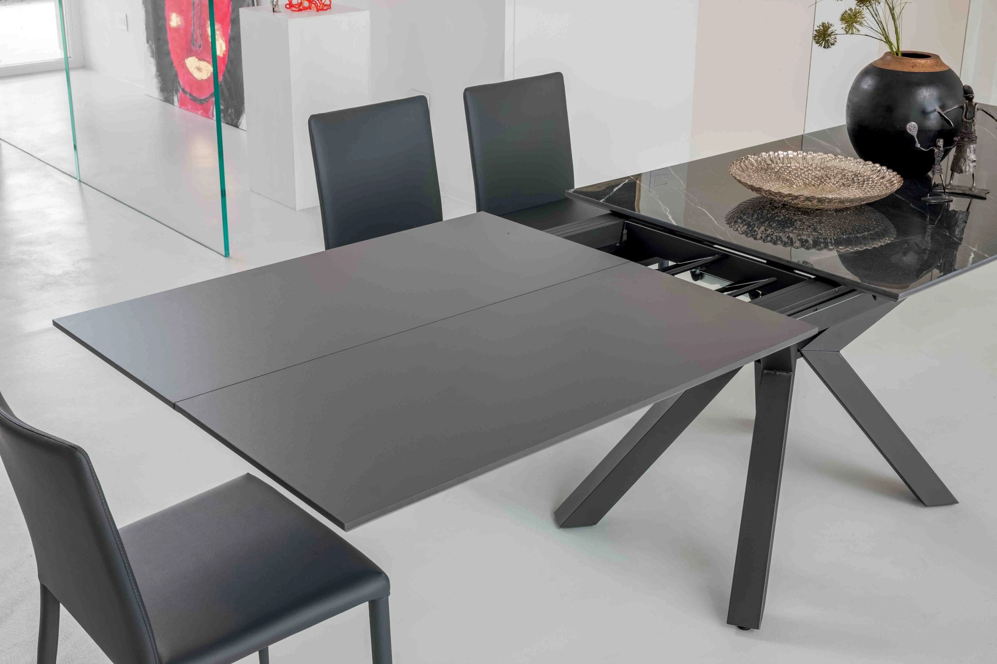 Dining table - Atlas - Extending Dining Table - Spaceman