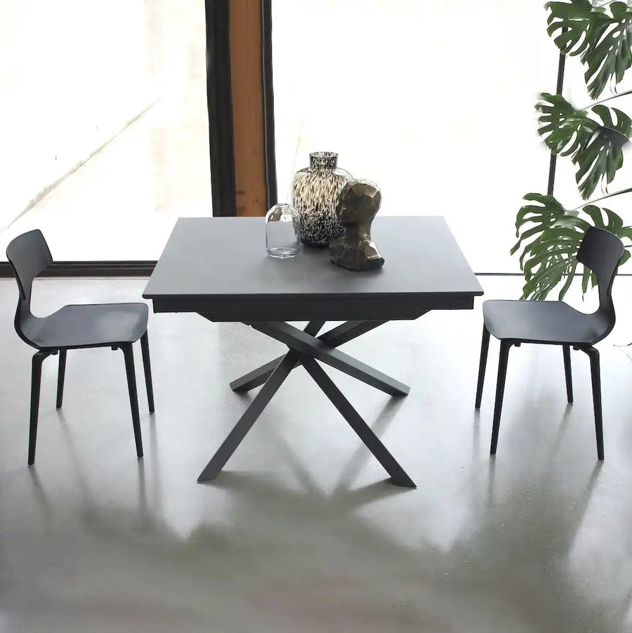 Dining table - Compatta - Intertwined Extendable Dining Table - Spaceman