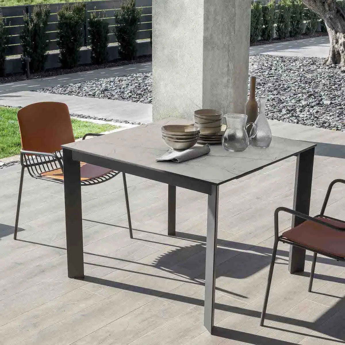 Dining table - Hardy - extendable dining table console table for balcony and outdoor - Spaceman