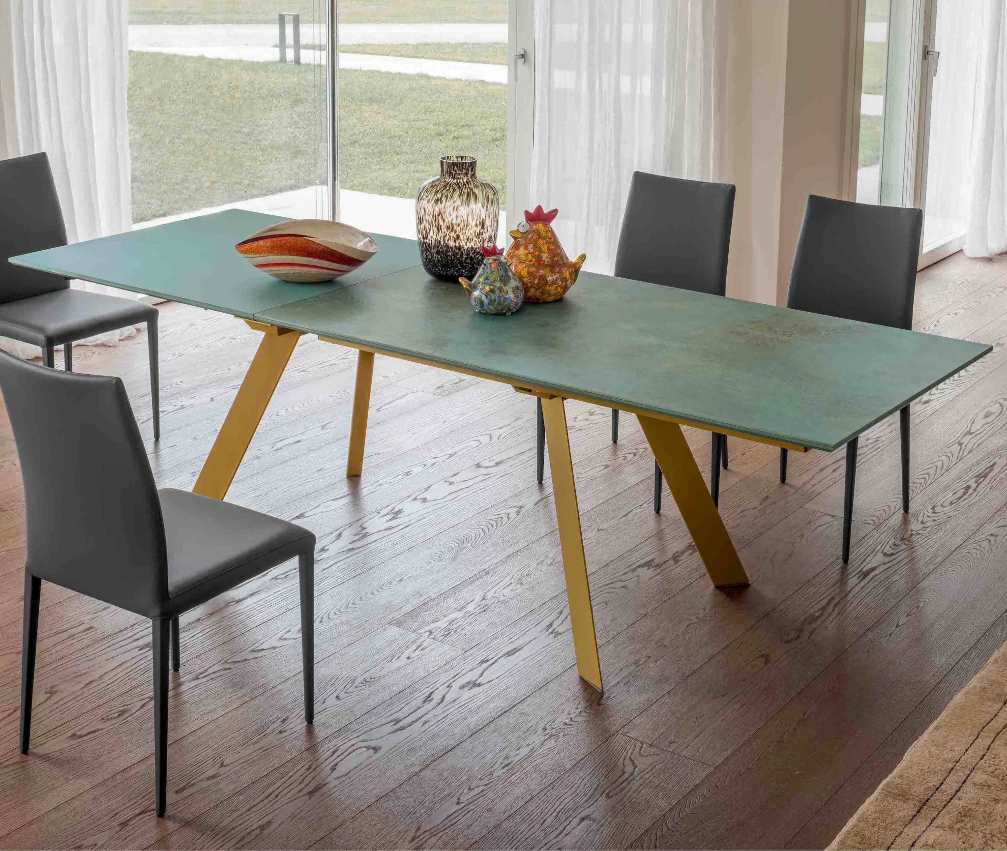 Dining table - Pisa - Extending Dining Table - Spaceman