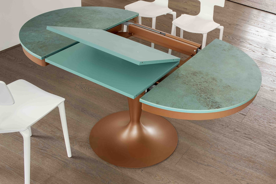 Dining table - Tulip - Round Expanding Dining Table - Spaceman